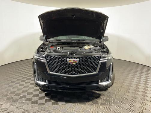 2022 Cadillac Escalade Luxury