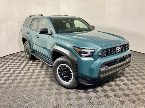 Everest 2026 Toyota 4Runner TRD Off Road Premium