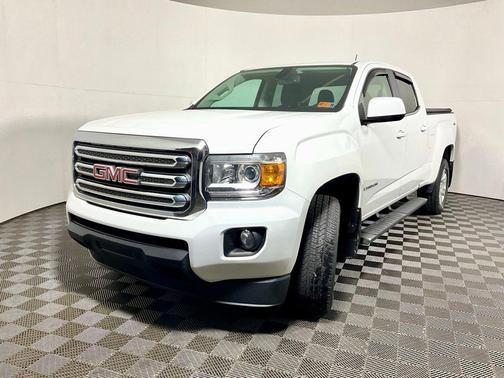 Summit White 2015 GMC Canyon SLE