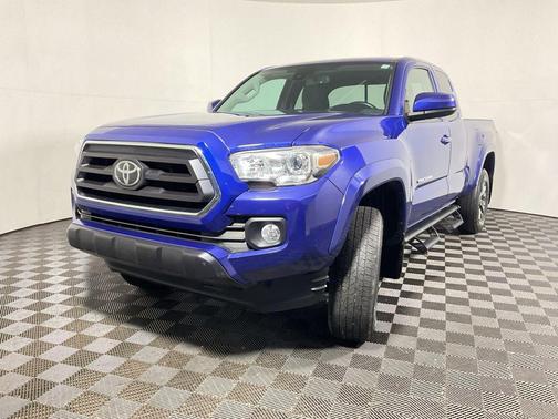 Blue Crush Metallic 2022 Toyota Tacoma SR5