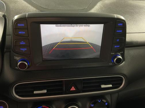 2021 Hyundai KONA SEL