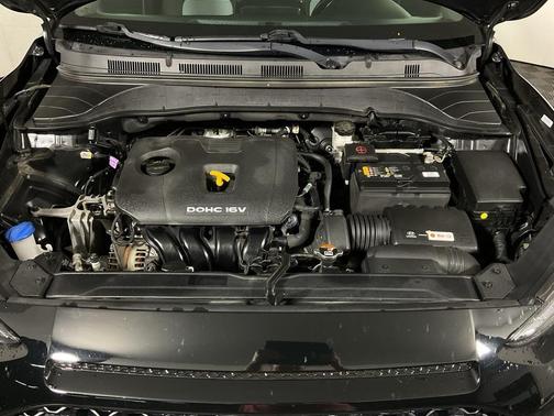 2021 Hyundai KONA SEL