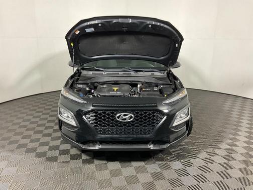 2021 Hyundai KONA SEL