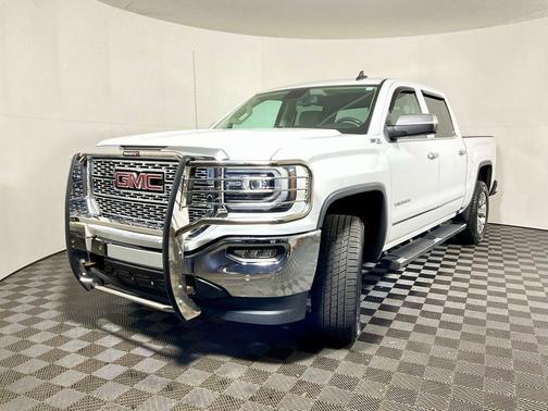Summit White 2018 GMC Sierra 1500 SLT