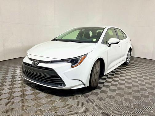 Ice Cap 2026 Toyota Corolla LE