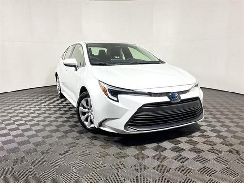 2024 Toyota Corolla Hybrid LE