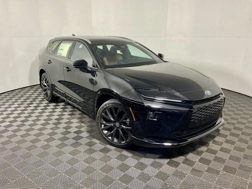 2025 Toyota Crown Signia Limited