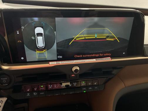 2025 Toyota Crown Signia Limited