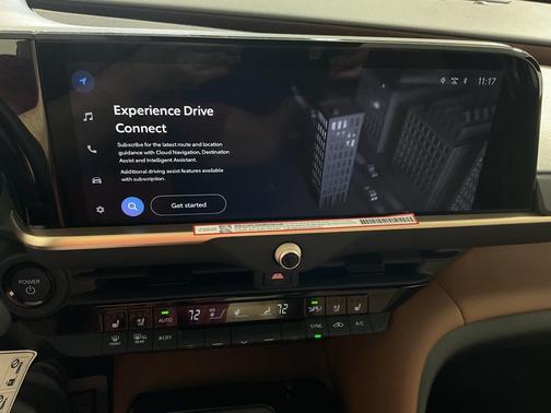 2025 Toyota Crown Signia Limited