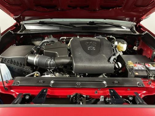 2021 Toyota Tacoma TRD Sport