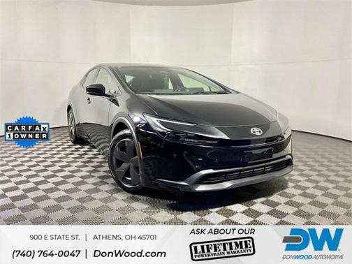 2025 Toyota Prius LE