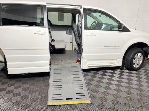 2010 Dodge Grand Caravan SE