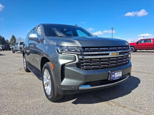 2023 Chevrolet Suburban Premier