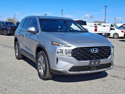 2022 Hyundai SANTA FE SE