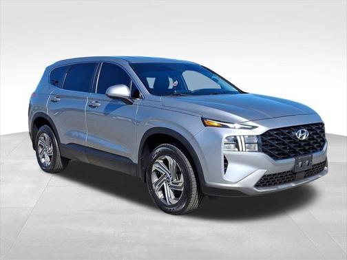 2022 Hyundai SANTA FE SE