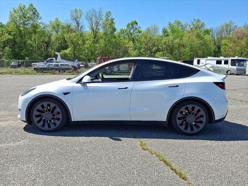 2023 Tesla Model Y Performance Dual Motor All-Wheel Drive