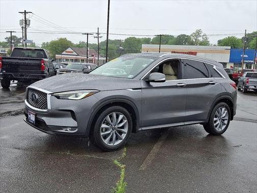 2022 INFINITI QX50 LUXE AWD