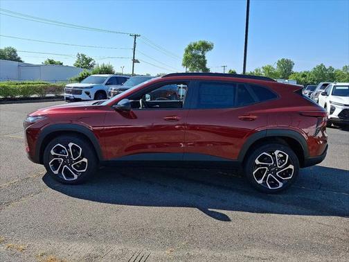 2025 Chevrolet Trax FWD 2RS