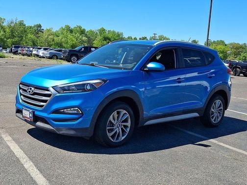 Caribbean Blue 2017 Hyundai TUCSON SE