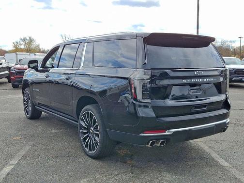 2026 Chevrolet Suburban High Country