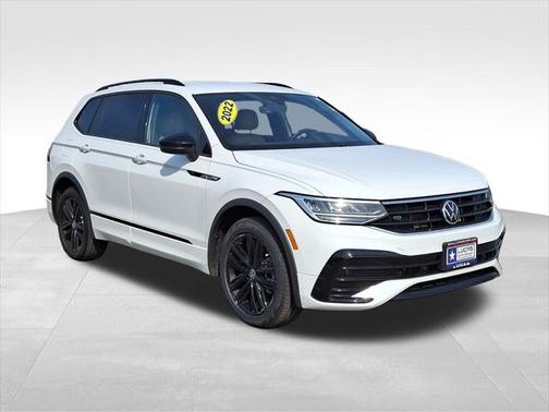 2022 Volkswagen Tiguan 2.0T SE R-Line Black