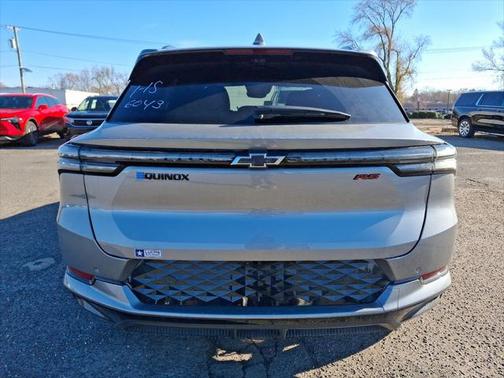2025 Chevrolet Equinox EV RS