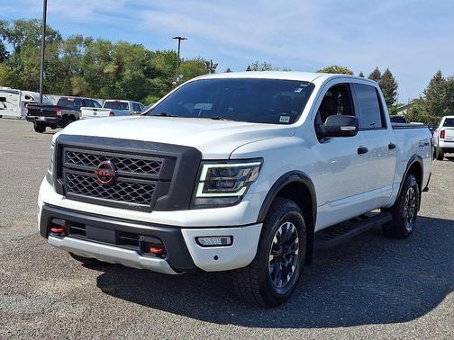 2023 Nissan Titan PRO-4X