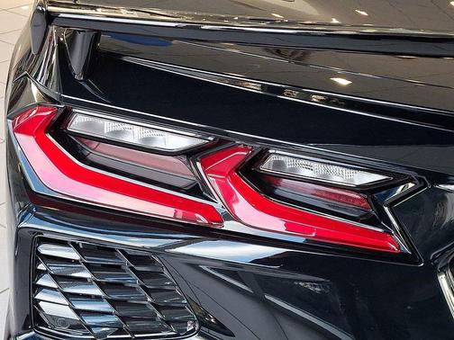 2026 Chevrolet Corvette Stingray w/2LT