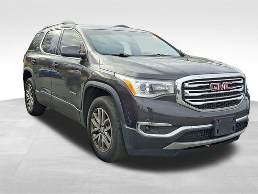 2018 GMC Acadia SLE-2