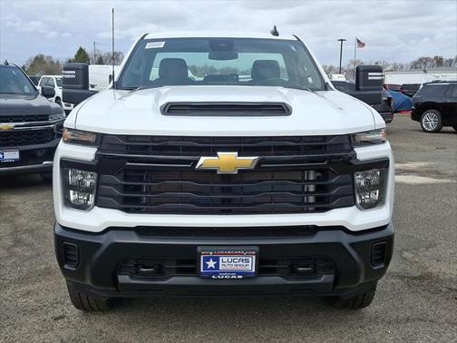 2025 Chevrolet Silverado 3500 WT