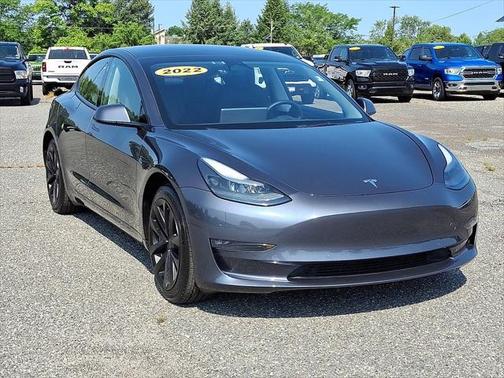 2022 Tesla Model 3 Long Range