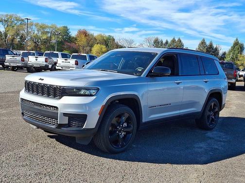 2023 Jeep Grand Cherokee L Altitude