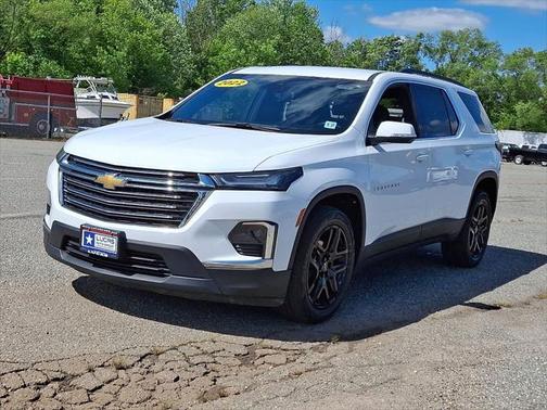 2022 Chevrolet Traverse LT Leather
