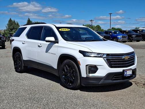 2022 Chevrolet Traverse LT Leather
