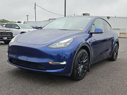 2024 Tesla Model Y Long Range Dual Motor All-Wheel Drive