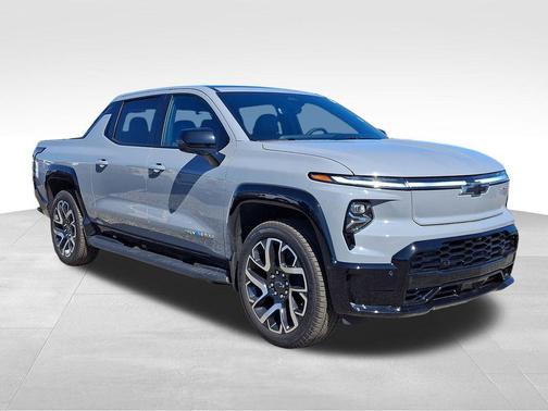 2025 Chevrolet Silverado EV RST
