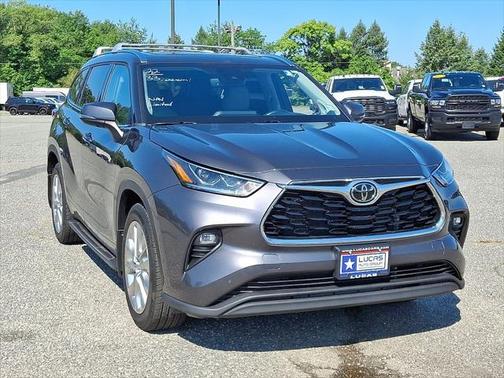 2022 Toyota Highlander Limited