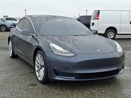 2020 Tesla Model 3 Long Range