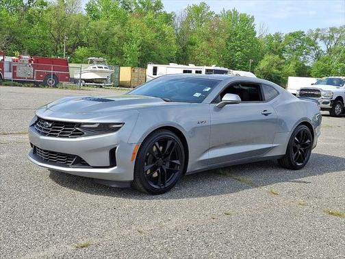 2023 Chevrolet Camaro RWD Coupe LT1