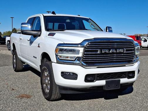 2024 RAM 2500 Laramie Crew Cab 4x4 6'4' Box