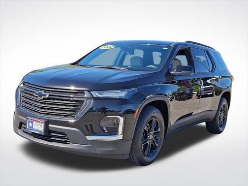 2022 Chevrolet Traverse LS