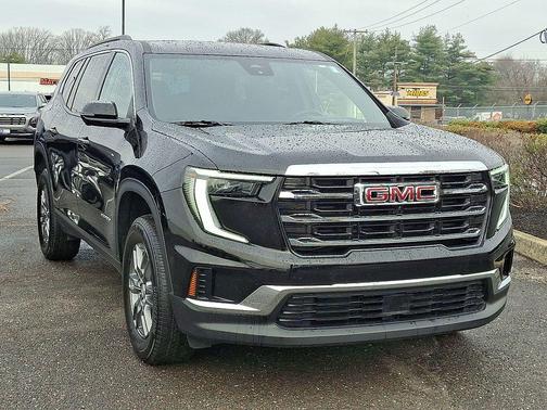 2025 GMC Acadia FWD Elevation