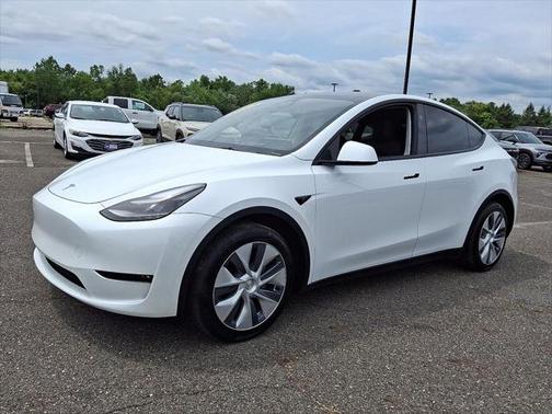 2023 Tesla Model Y Long Range Dual Motor All-Wheel Drive