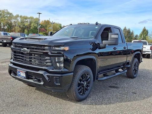 2026 Chevrolet Silverado 2500 Custom