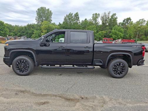 2025 Chevrolet Silverado 2500 Custom