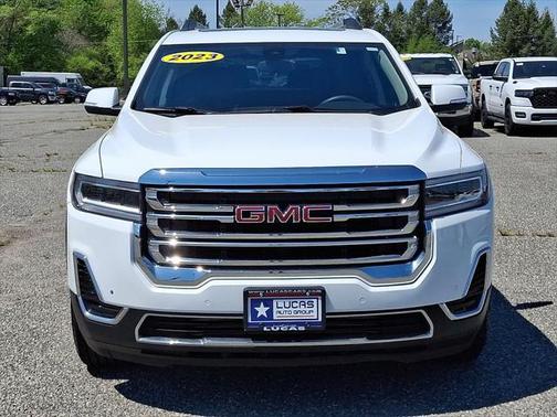 2023 GMC Acadia AWD SLE