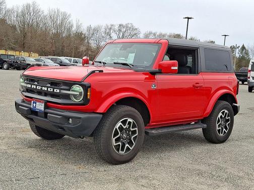 2023 Ford Bronco Outer Banks