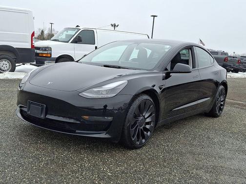 2023 Tesla Model 3 Performance