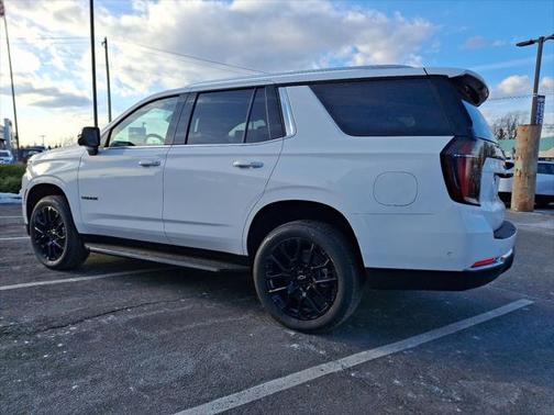 2025 Chevrolet Tahoe LS