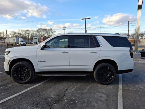 2025 Chevrolet Tahoe LS